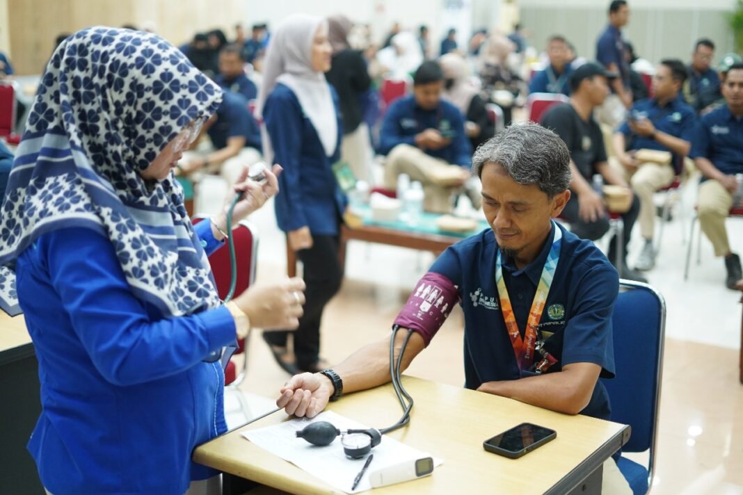 Donor Darah HUT ke-50: Pupuk Kujang Tunjukkan Kepedulian Kesehatan Masyarakat