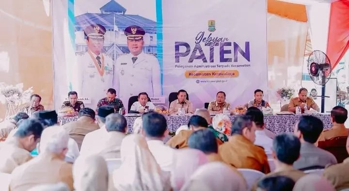 Gebyar Paten Kutawaluya: Bupati Aep Layani Warga dan Dengar Aspirasi