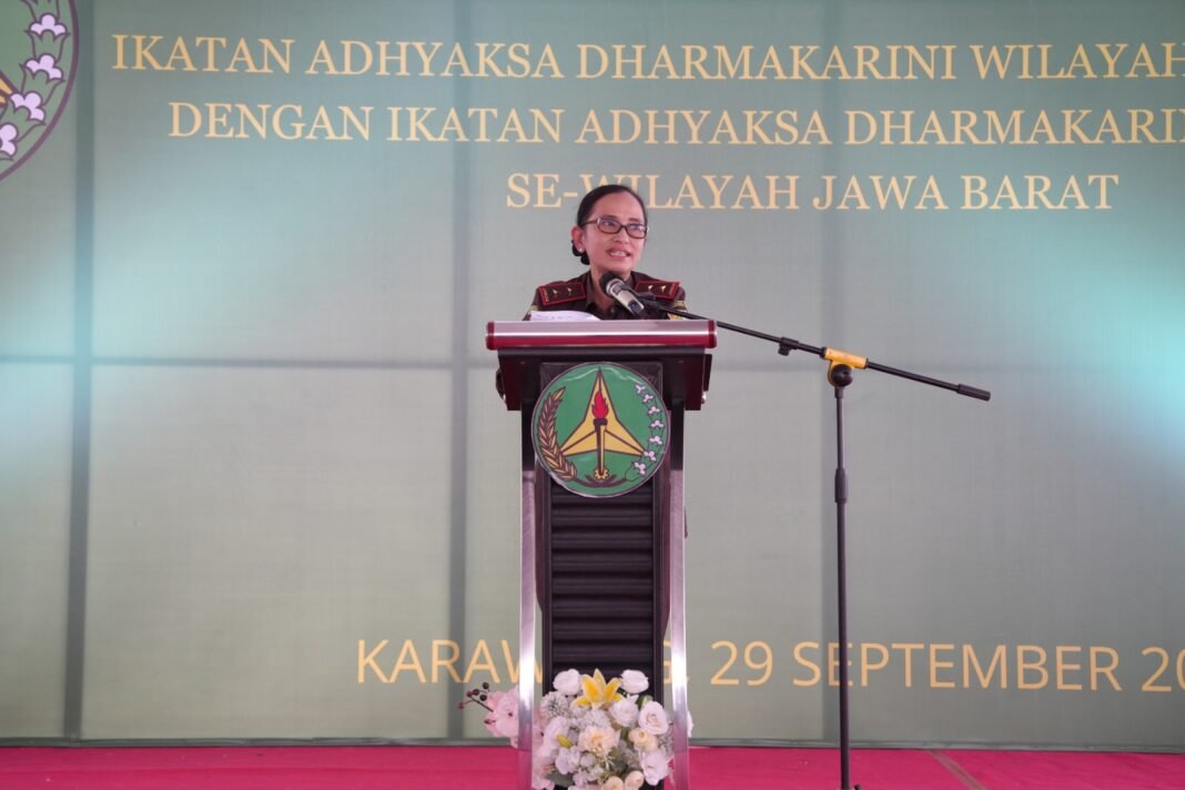 Pertemuan IAD Jawa Barat di Karawang, Kajati Dorong Peran Keluarga Jaksa